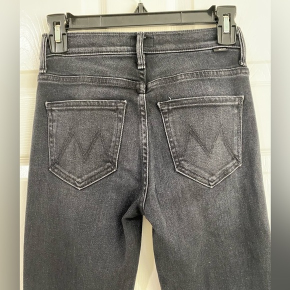 Mother The Weekender Fray Jeans In Deep End Dark Gray Wash Size 24 Flare - Picture 11 of 14